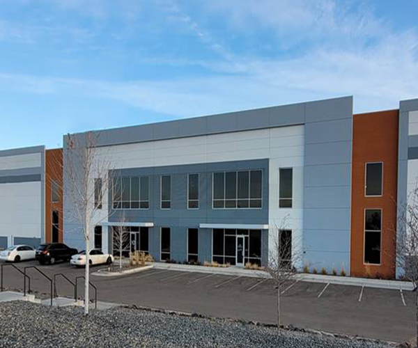 A photo of the front entrance of the McNICHOLS Metals Service Center Location in Denver.